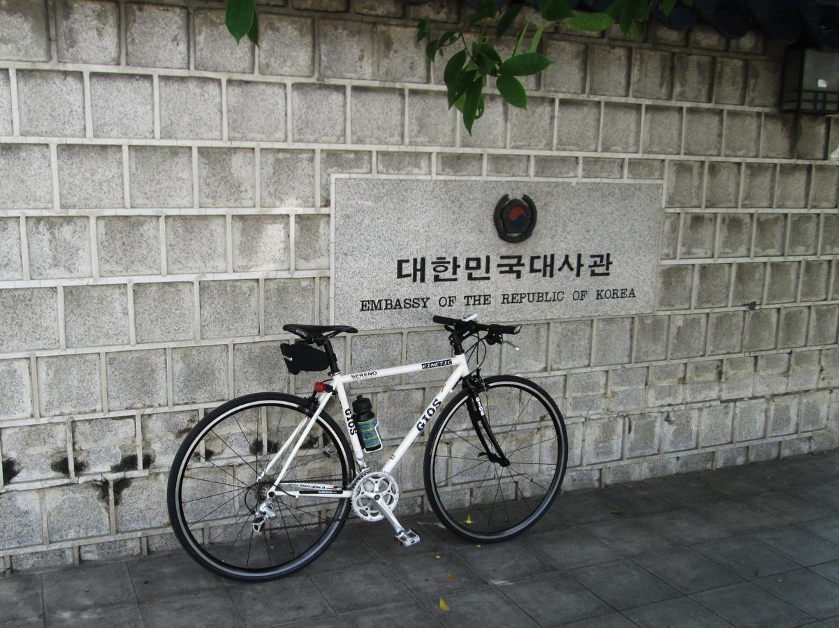 Nexchange Hostel Bangkok Exterior photo